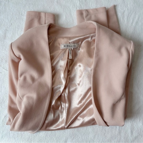 BCBGeneration Women’s Pale Pink Tuxedo Collarless Fitted Blazer Jacket, Small - Picture 15 of 16